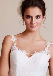 Νυφικό Lilly Collection 2018